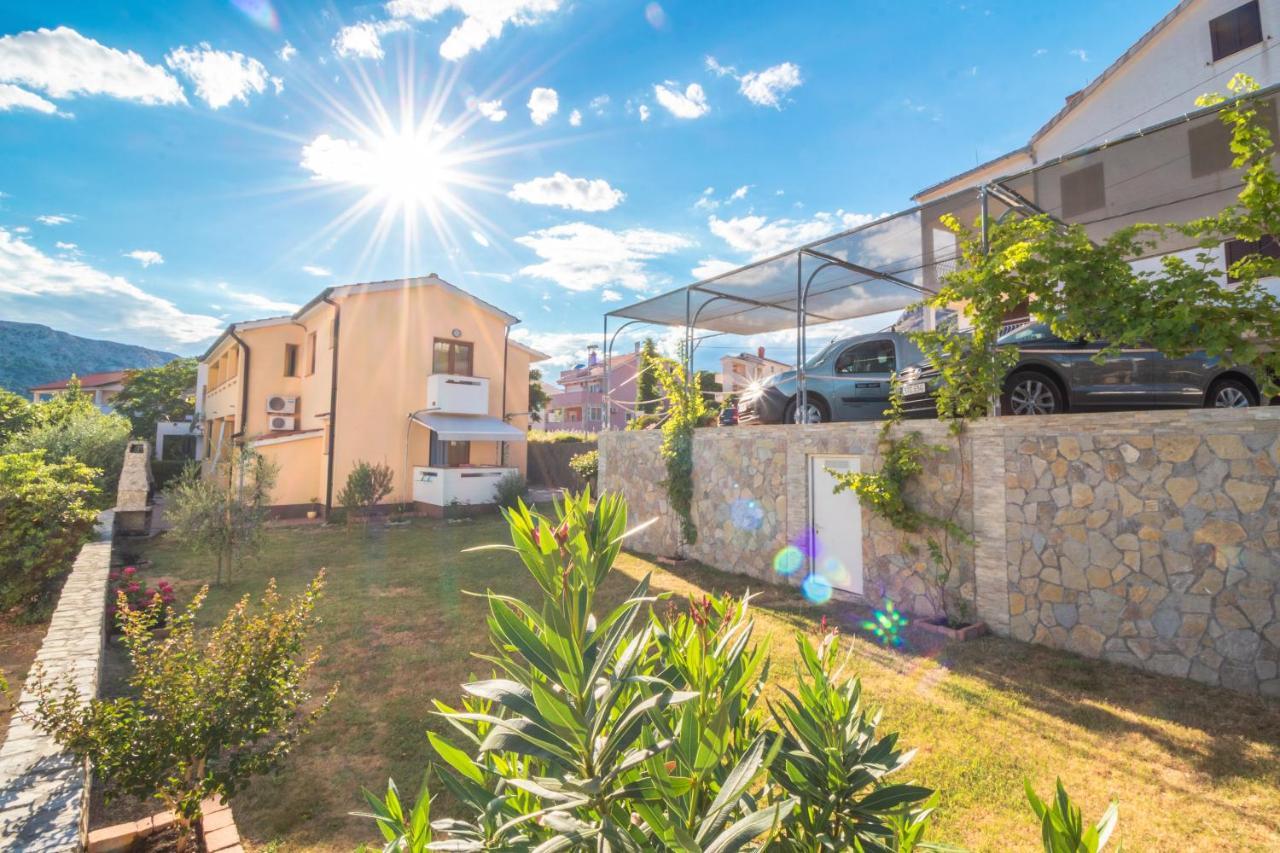 Ana Studio Baska  Exterior photo